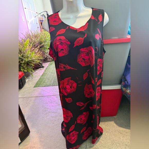 Kathie Lee Collection Black and Red Floral Midi Dress p51 - Picture 1 of 4